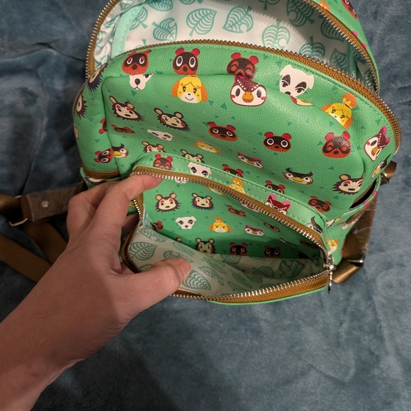 🌲 Animal Crossing Mini Backpack 🌲 - Picture 3 of 5